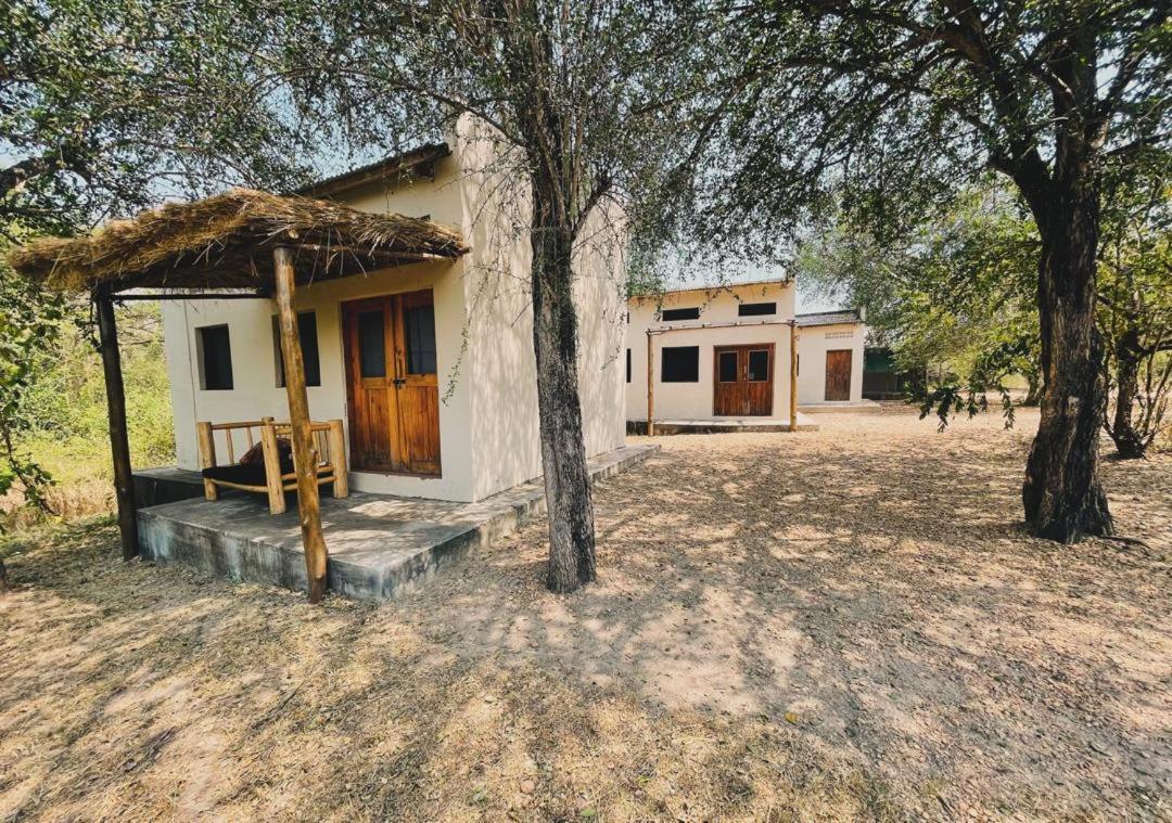 Murchison Giraffe Camp Paraa Exterior foto